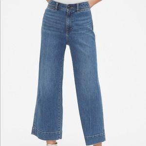 High Rise Wide Leg Crop Jeans